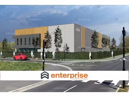 location local commercial