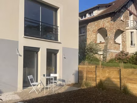 location meublée appartement 1 pièce 19 m² à orsay (91400)  700 €