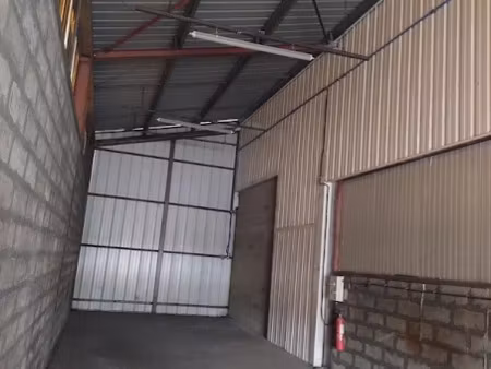 location locaux professionnels 1 pièce 80 m² à le cheylas (38570)  930 €