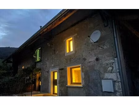 maison moye 265.55 m² t-5 à vendre  599 000 €