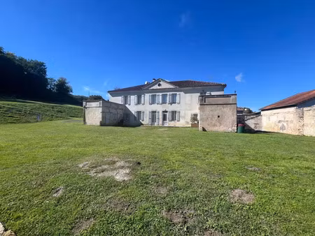 vente maison 7 pièces 365 m² roquefort (40120)