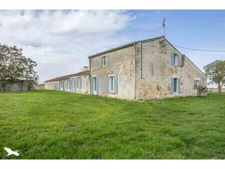 vente maison 6 pièces 164 m² chaillé-les-marais (85450)