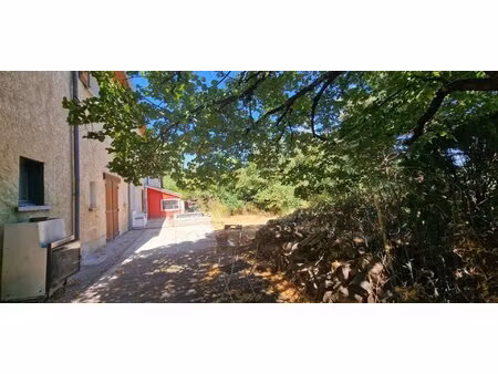 maison sur la commune de pelleautier