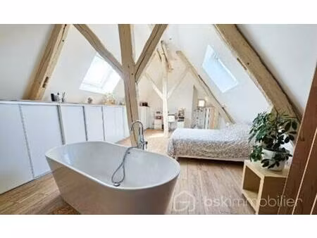 duplex de 73 m² à conde-sainte-libiaire