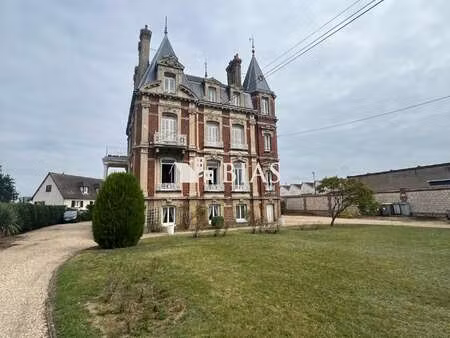 vente immeuble à saint-aubin-lès-elbeuf (76410) : à vendre / 560m² saint-aubin-lès-elbeuf
