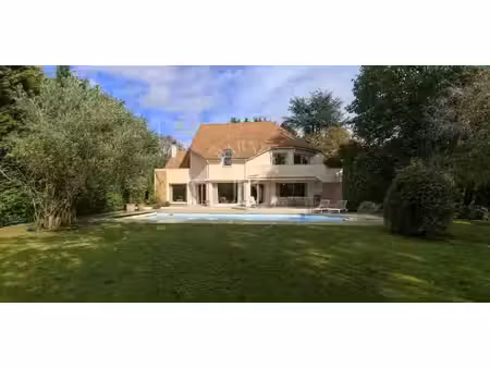 maison avec piscine et terrasse soisy-sur-seine (91)
