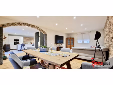 tres belle maison a venir decourir !