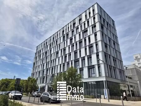 location bureau champs sur marne 77420