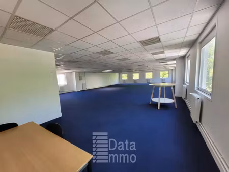 location bureau lognes 77185