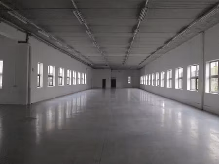 location bureau saint thibault des vignes 77400