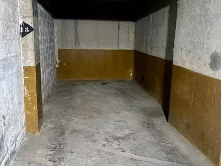 carnoles parking en s/sol sécurisé