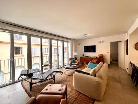 vente appartement 3 pièces 83 m² à saint-tropez (83990)  1 100 000 €