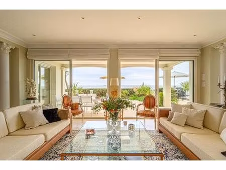 villa de 8 pièces de luxe en location pornichet  pays de la loire