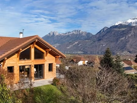 maison/villa haut de gamme à lathuile