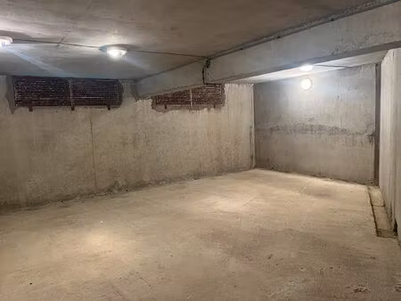quartier saint-exupéry / cave double / 48 m2