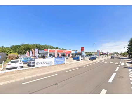 location locaux professionnels 750 m² à auxerre (89000)  5 800 €