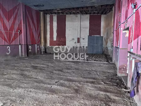 parking / box cloyes sur le loir 165 m2