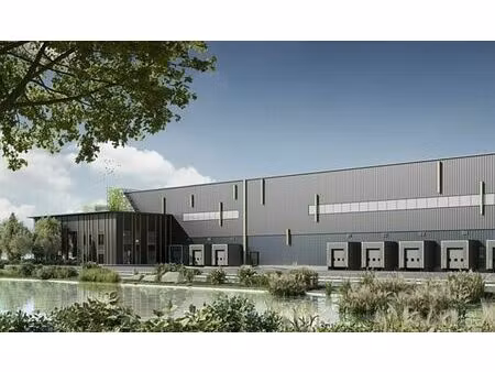 location entrepôt / local d'activités magny 77 440 m²
