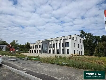 location bureau chavigny 380 m²