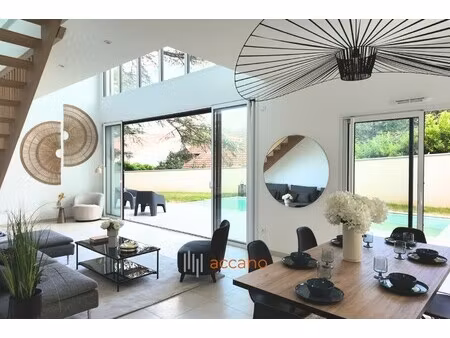 villa de luxe à vendre dans le quartier vassieux