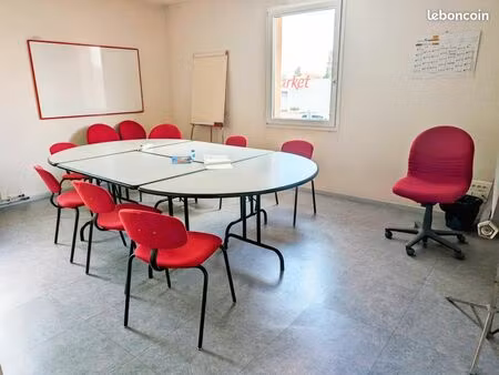 local 242 m² mirecourt