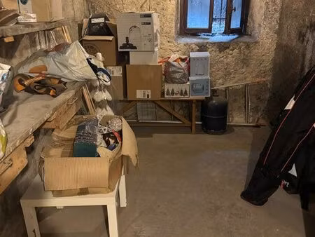 vend cave 10 35 m3 rue de la paix annecy centre