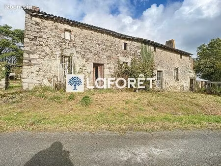 longère 4 pièces 140 m²