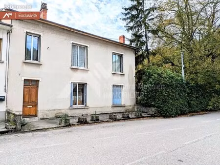 maison 7 pièces 137 m²