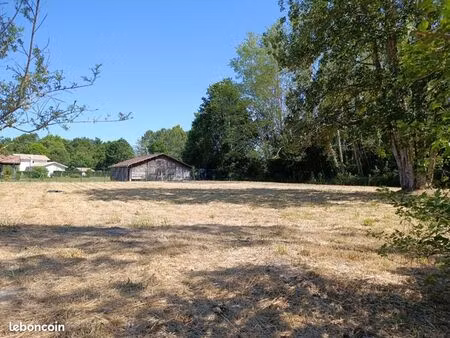 terrain 1 384 m² linxe