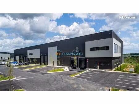 local bureaux 3 287 m²