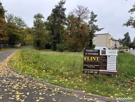 terrain 640 m² verneuil-en-halatte