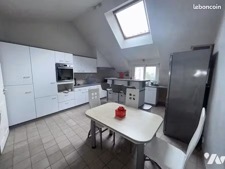 duplex 10 pièces 203 m²