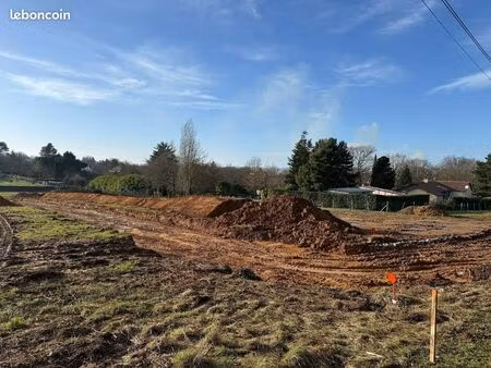 terrain 2145 m² la milesse