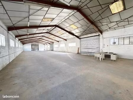 local commercial 533 m²