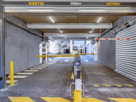 location parking 12 m² à marseille 3ème (13003)  127 €