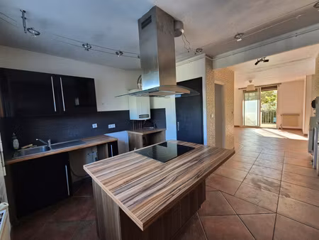 appartement 4 pièces avec terrasse