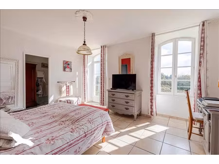 vente maison 9 pièces 294 m² dirac (16410)