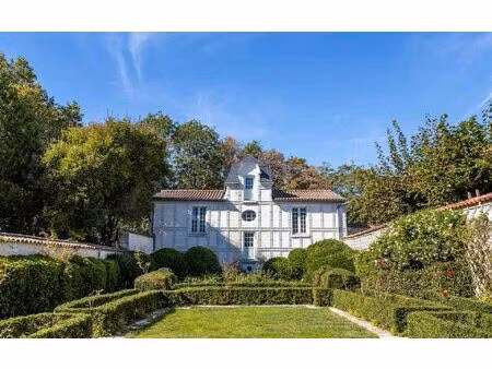 maison la rochelle 430 m² t-6 à vendre  2 465 000 €