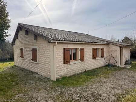 maison de village sans vis-à-vis