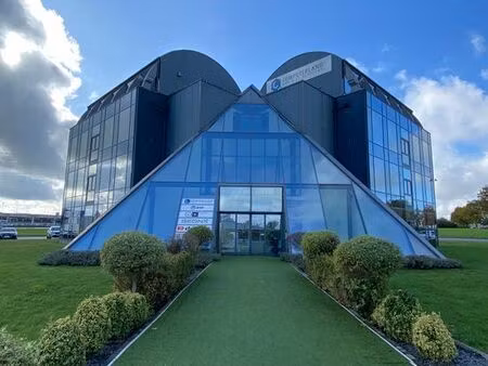 310m² d'espace de bureaux à louer à gosselies