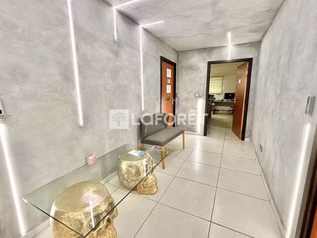 bureau rivière-salée à louer