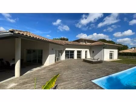 vente maison 7 pièces 205 m² saubion (40230)