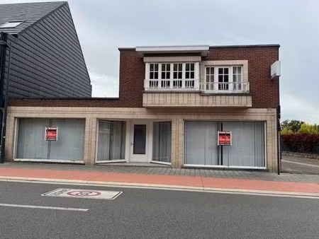 commerce avec appartement