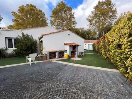 maison t8 a vendre sur peyrolles en provence
