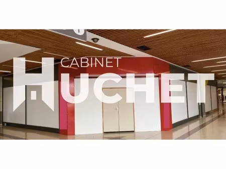 location local commercial