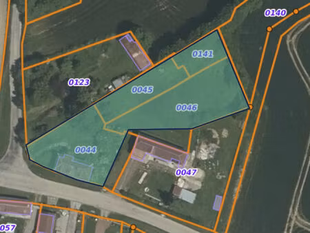 vente terrain 1834 m² hescamps (80290)