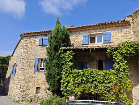 maison de village avec terrasse ardèche