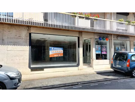 vente commerce 141 m² poitiers (86000)