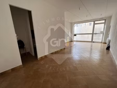 location locaux professionnels 0 pièces 25.25 m² à caveirac (30820)  392 €