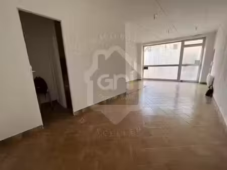 location locaux professionnels 0 pièces 25.25 m² à caveirac (30820)  397 €